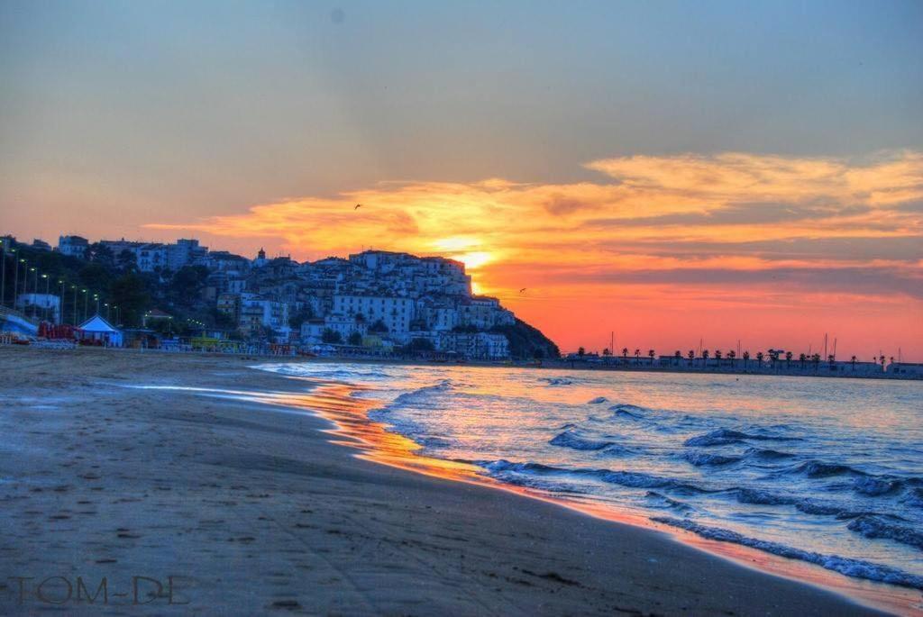 Casa Vacanze Mare Gargano Rodi Garganico Esterno foto