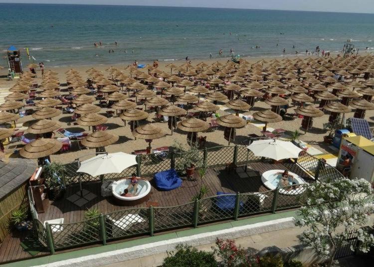 Casa Vacanze Mare Gargano Rodi Garganico Esterno foto